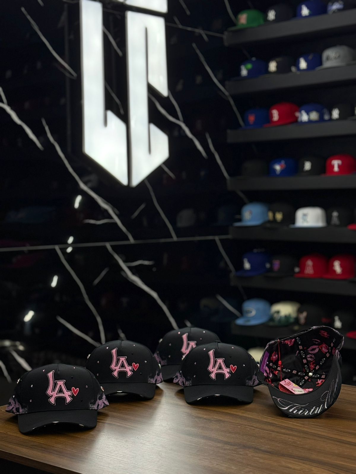Thirty One- Black XOXO 'Love Edition'